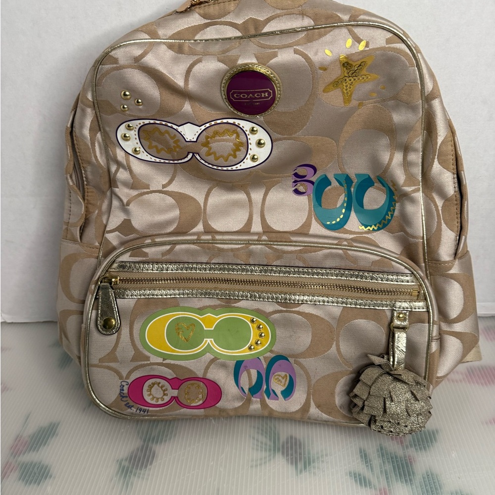 Coach signature Poppy appliqué backpack khaki multicolor F17939 RARE